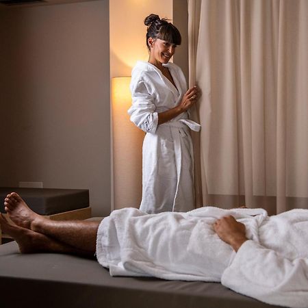 Design & Suite Hotel Ciarnadoi Vigo di Fassa Eksteriør billede