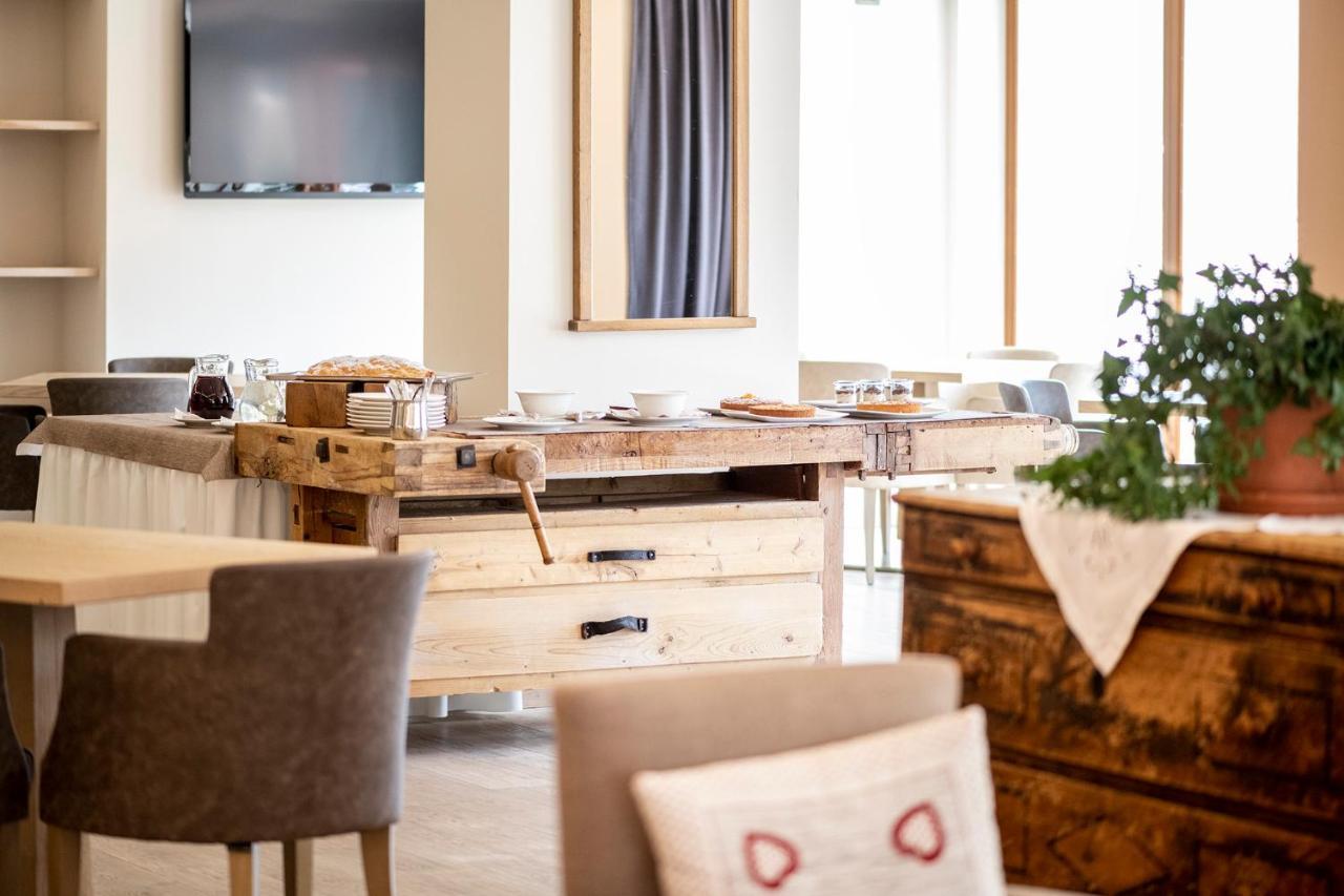 Design & Suite Hotel Ciarnadoi Vigo di Fassa Eksteriør billede